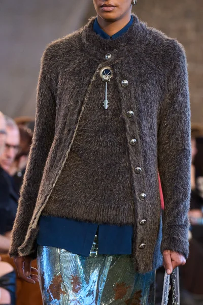 Look 89